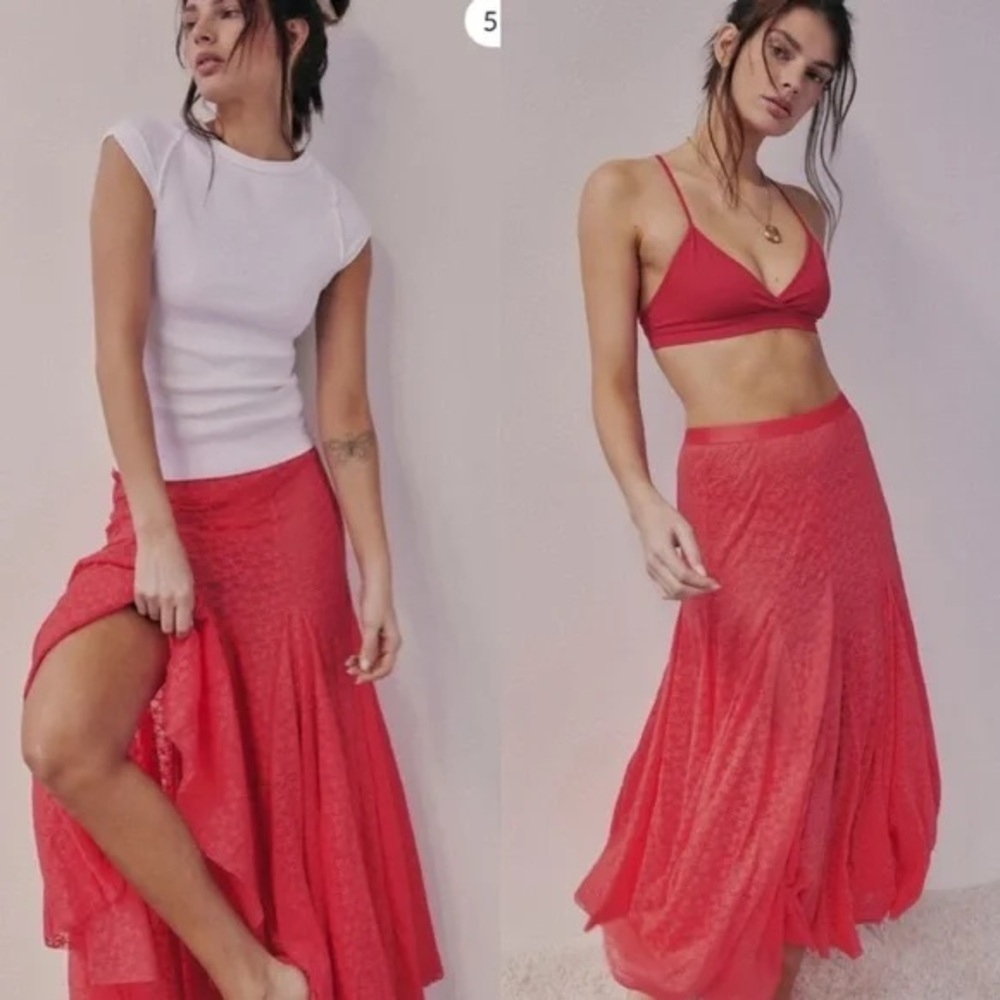 Free people Kiss Kiss Half Slip Medium New